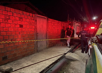 Homem é executado com vários tiros dentro de casa na zona Sudeste de Teresina