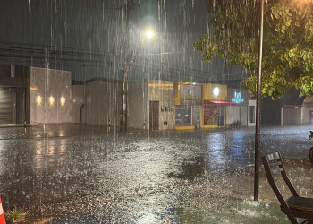 Inmet divulga dois alertas de chuvas para todos os municípios do Piauí; ventos de até 100 km/h
