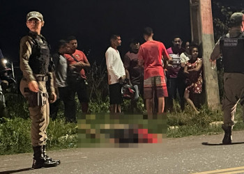 Homem perde controle de motocicleta, se choca contra poste e morre na zona Norte de Teresina