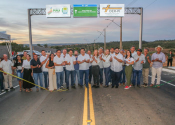 Rafael Fonteles entrega estrada e prevê inauguração do aeroporto de Uruçuí em 60 dias