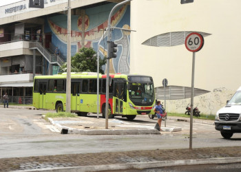 Motoristas e cobradores de ônibus decidem por estado de greve em Teresina; Setut revela surpresa