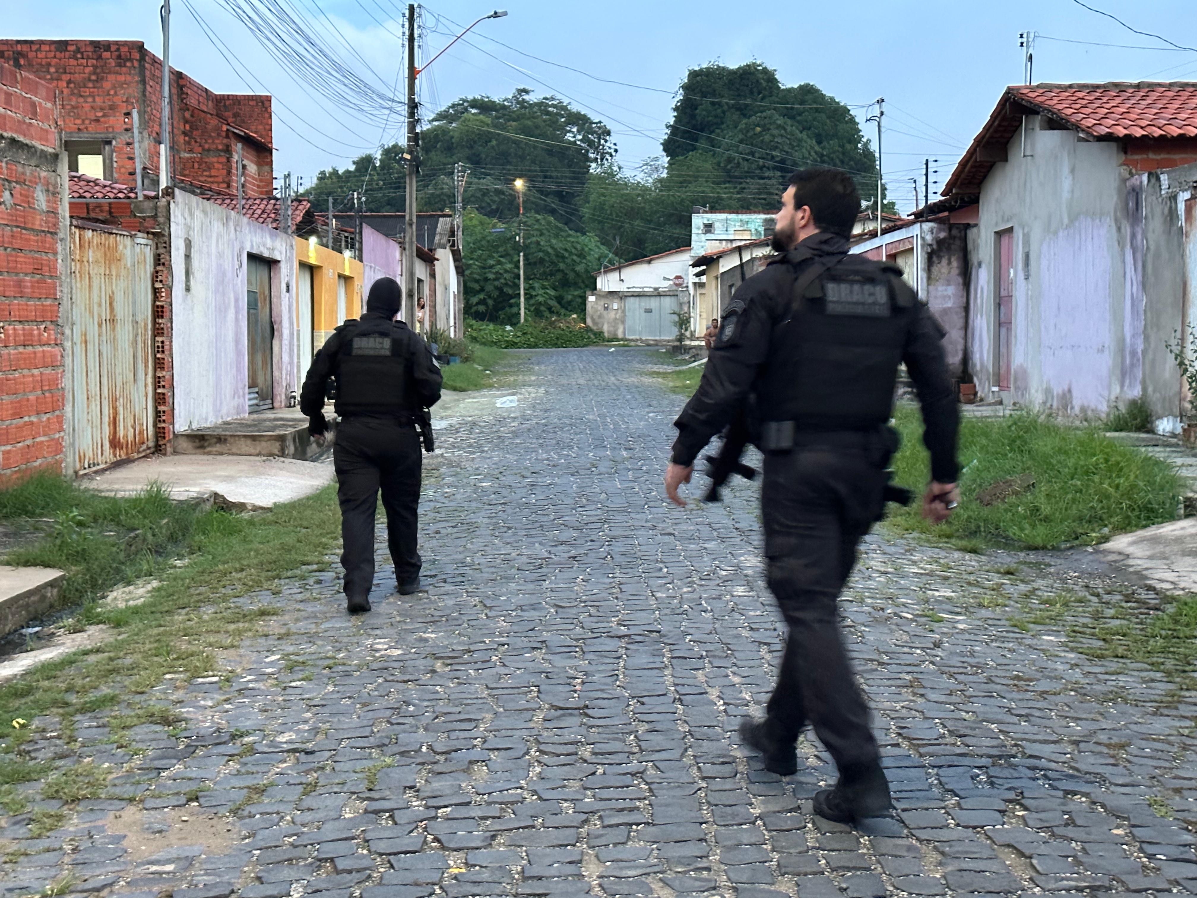 Polícia deflagra operação DRACO 100 e cumpre 25 mandados contra