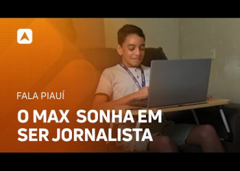 O Max tem transtorno do espectro autista e sonha em ser jornalista