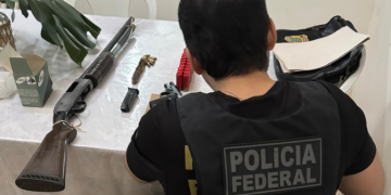 PF cumpre mandados em Teresina contra esquema de desvio de recursos e caixa dois eleitoral no MA; grupo movimentou quase R$ 2 milhões