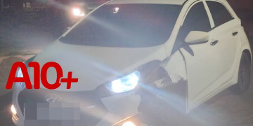 Polícia recupera carro roubado após perseguição e troca de tiros em Teresina; criminosos fugiram