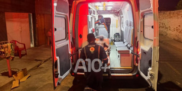 Homem em situação de rua é brutalmente espancado na zona Norte de Teresina; polícia procura por 7 suspeitos