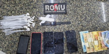 Dois adolescentes são apreendidos com drogas e celulares durante ação policial em Timon, no Maranhão