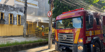 Semcaspi suspende atividades após incêndio em prédio do órgão em Teresina