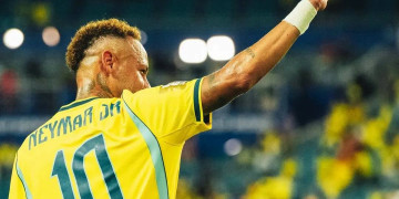 Decisão de Neymar de deixar a seleção é irreversível; futuro no Santos é incerto