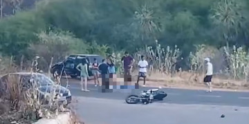 Entregador em motocicleta morre após se envolver em acidente com carro no Piauí