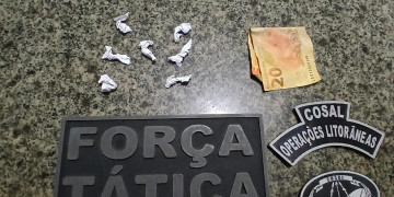 Homem é preso após engolir pedras de crack ao ser flagrado pela PM no litoral do Piauí