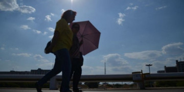 Após Teresina registrar quase 44°C, Defesa Civil reforça orientação para população manter boa hidratação