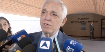 Deputados do MDB pedem reação de Themistocles Filho