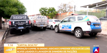 Denarc deflagra operação, mira envolvidos com facção criminosa e apreende carros de luxo em Teresina