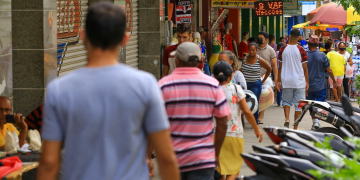 Metade dos trabalhadores do Piauí estava na informalidade no fim de 2025, aponta pesquisa do IBGE