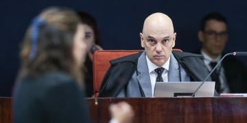Daniel Vorcaro teria pedido proteção a Alexandre de Moraes, diz relatório da PF
