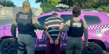 Homem é preso após tentar matar companheira a facadas no interior do Piauí