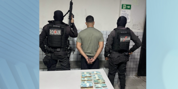 Homem tenta fugir, mas é detido com R$ 18 mil em espécie dentro de sacola em Teresina; alegou que era do patrão, mas depois mudou a versão