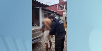 Homem é preso por descumprir medida protetiva e esganar ex-companheira em Teresina; vítima trata câncer na garganta