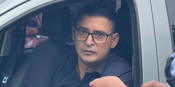 Homem é preso em shopping de Timon-MA suspeito de tentar aplicar golpe em cliente de banco; cartões de terceiros são apreendidos