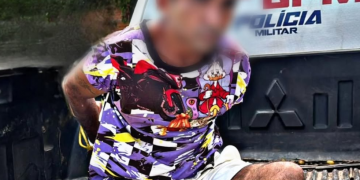 No Piauí, homem é preso em flagrante com facão e lança após ameaçar casal e dizer que abusaria de mulher