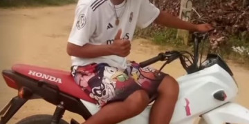 Jovem de 19 anos morre após colidir moto na traseira de caminhão na BR-343, no interior do Piauí