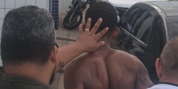 Polícia prende homem que agrediu a ex por não aceitar término da relação em Timon; adolescente também é apreendido