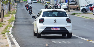 STRANS libera faixa de ônibus para motoristas de aplicativo em Teresina; veja os critérios