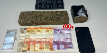 Dupla suspeita de tráfico de drogas é presa após colidir com viatura da PM e tentar fugir por matagal no Piauí
