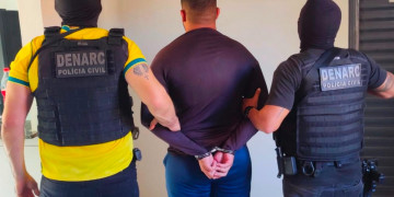 Suspeito de homicídio é preso pelo DENARC após cumprimento de mandado na zona Leste de Teresina