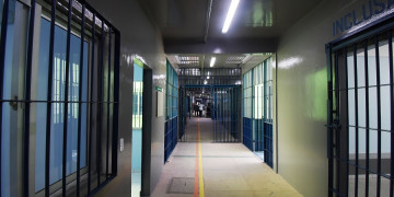 Detento encontrado morto em cela foi assassinado por outro interno em Cadeia Pública de Altos no Piauí, diz Sejus