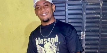 Jovem perde controle e morre após bater motocicleta contra poste no interior do Piauí