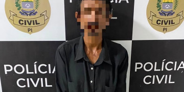 Foragido da Justiça por crime de roubo é preso após tentar enganar polícia com documento falso em Teresina