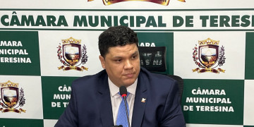 Leondidas Júnior assume vaga da vereadora Tatiana Medeiros na Câmara Municipal de Teresina