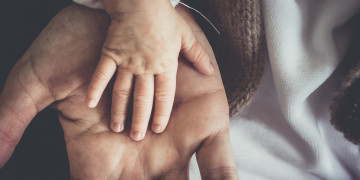 Mais de 22 mil crianças foram registradas sem o nome do pai no Piauí nos últimos 9 anos; 2º maior índice percentual do Nordeste
