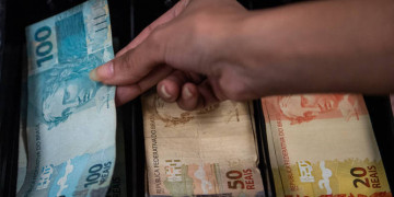 Desenrola tem último mês de renegociação de dívida, com desconto de até 90%