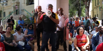 Servidores municipais de Teresina fazem protestos contra cortes em gratificações e horas extras em várias categorias