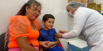 FMS reforça chamamento para vacinação no período de férias em Teresina; 20 tipos de vacinas estão disponíveis