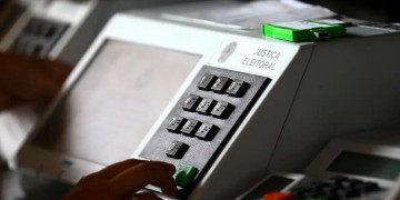 Eleitores têm até segunda (14) para garantir transporte gratuito nas Eleições 2026; veja como solicitar