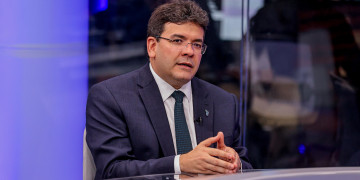 Rafael Fonteles faz balanço de gestão e comenta projetos de desenvolvimento do Piauí; assista!