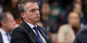 Bolsonaro e sete réus começam a ser julgados hoje no STF por trama golpista