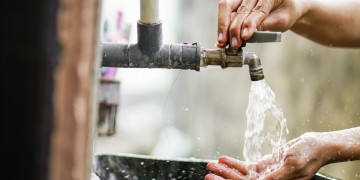 Liminar mantém cobrança de taxa de esgoto pela Águas de Teresina, mesmo sem ligação efetiva nas residências