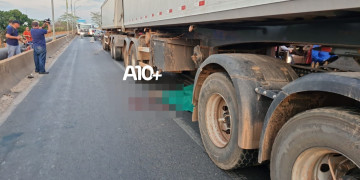 Motociclista morre após ser atropelado por carreta na ponte do Tancredo Neves, em Teresina