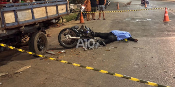 Homem morre após bater motocicleta contra caminhão na zona Norte de Teresina