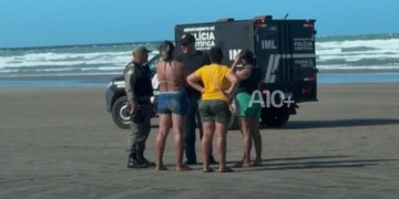 Jovem morre afogado na praia de Atalaia, em Luís Correia; teria tido uma crise de epilepsia