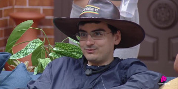 Do Piauí para A Fazenda 17: como Dudu Camargo, mesmo sem atualizar redes sociais, emplacou no reality da RECORD; jornalista é apontado como favorito