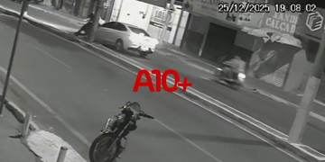 Criança fica ferida após ser arrastada por metros em cavalo por avenida no interior do Piauí; VÍDEO