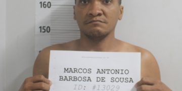 Condenado por tentar matar a própria mãe é preso por importunação sexual em Teresina; abordou mulher, neto e até os filhos com xingamentos