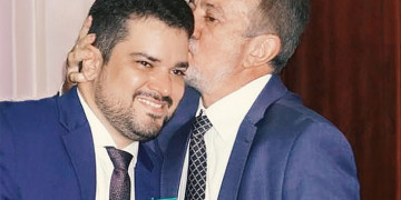 Prefeito Joãozinho Félix de Campo Maior-PI e seu filho Dogim Félix ficam inelegíveis por 8 anos; juiz concluiu que houve abuso de poder político