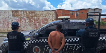 Após negar dinheiro, mãe é ameaçada pelo próprio filho no Piauí; suspeito foi preso